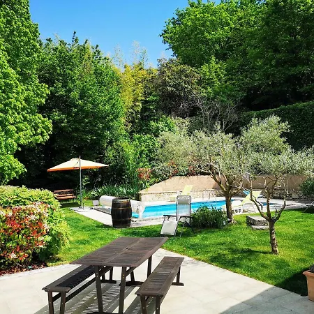 Avec Piscine Сasa de vacaciones