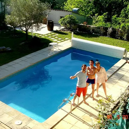 Avec Piscine Сasa de vacaciones